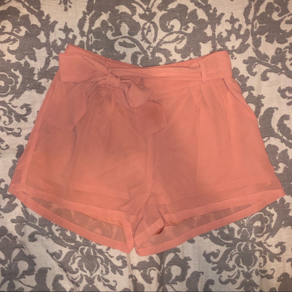 Miss Avenue Peach Shorts